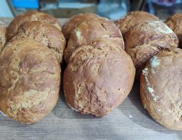 %100 Ekşi Maya Köy Ekmeği (1kg, adet)